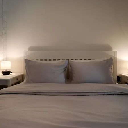 Urban Chic Location *